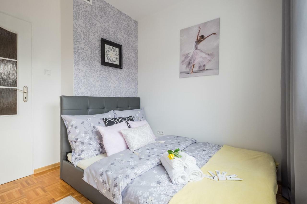 Blue Sky Apartment Varşovia Exterior foto